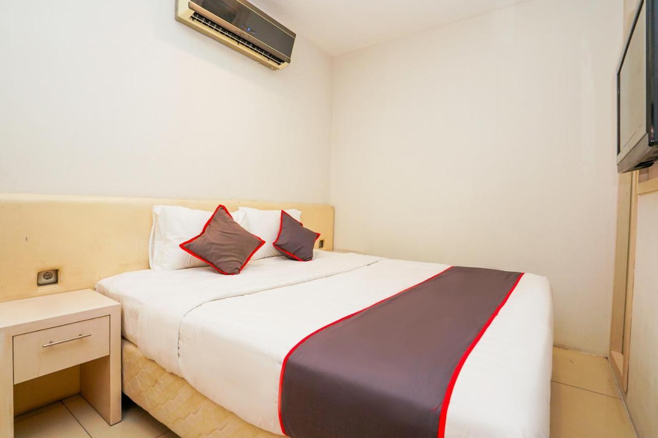 Collection O 29 Twin Tower Otel Surabaya Dış mekan fotoğraf