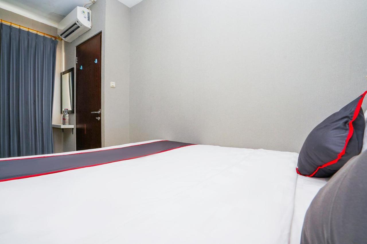 Collection O 29 Twin Tower Otel Surabaya Dış mekan fotoğraf