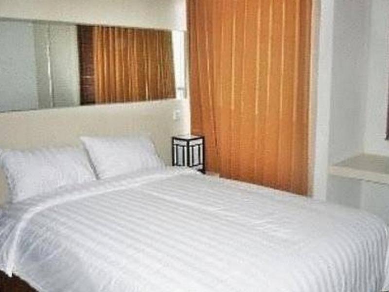 Collection O 29 Twin Tower Otel Surabaya Dış mekan fotoğraf